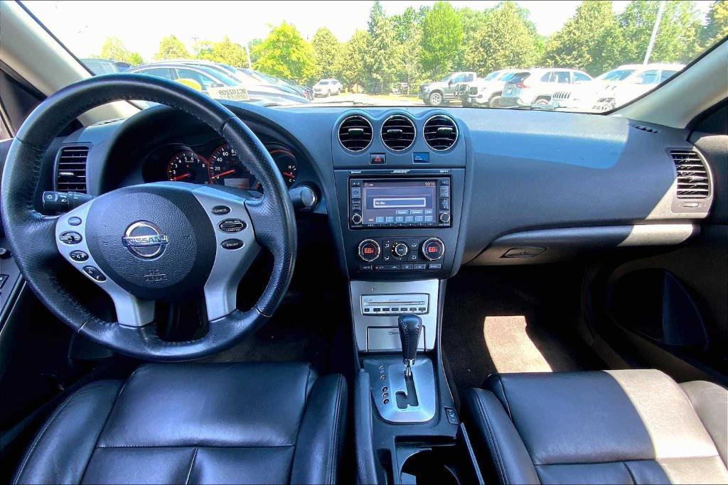 used 2009 Nissan Altima car, priced at $9,888