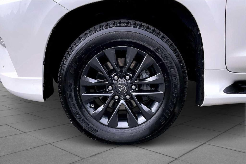 used 2023 Lexus GX 460 car, priced at $59,488
