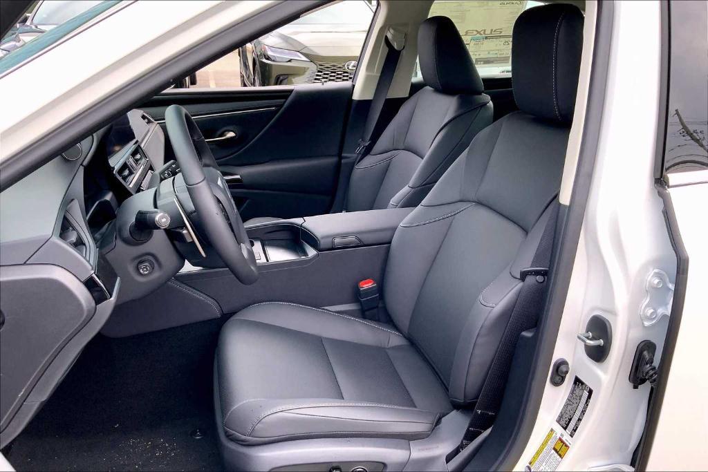 new 2025 Lexus ES 350 car, priced at $48,124