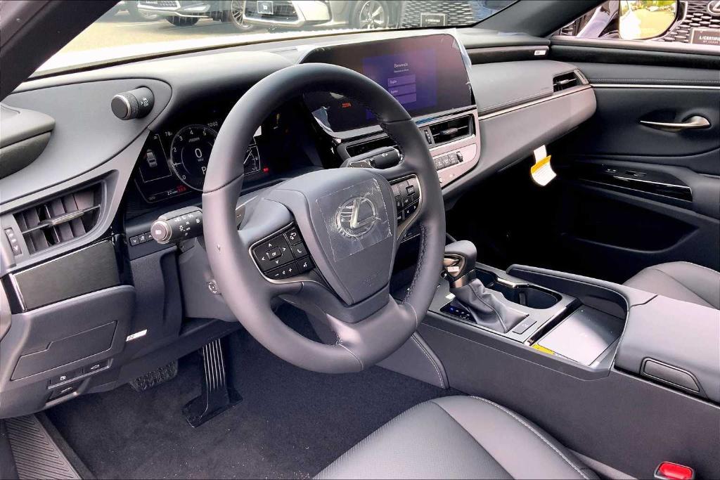 new 2025 Lexus ES 350 car, priced at $48,124