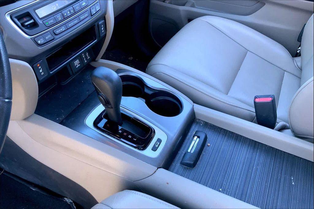 used 2017 Honda Pilot car, priced at $14,988