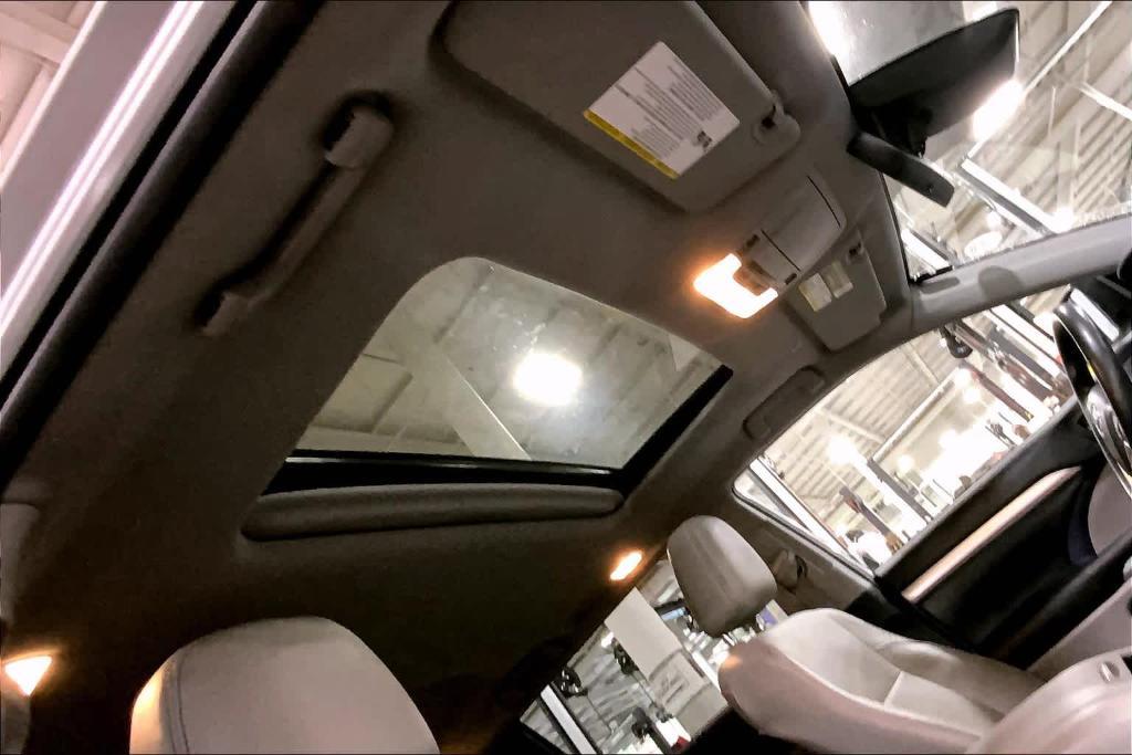used 2019 Toyota Highlander car, priced at $26,988