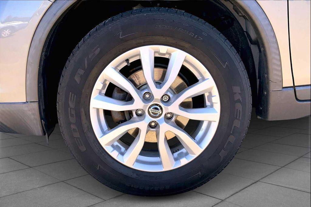 used 2018 Nissan Rogue car, priced at $14,988