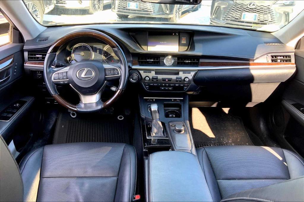 used 2016 Lexus ES 350 car, priced at $21,488