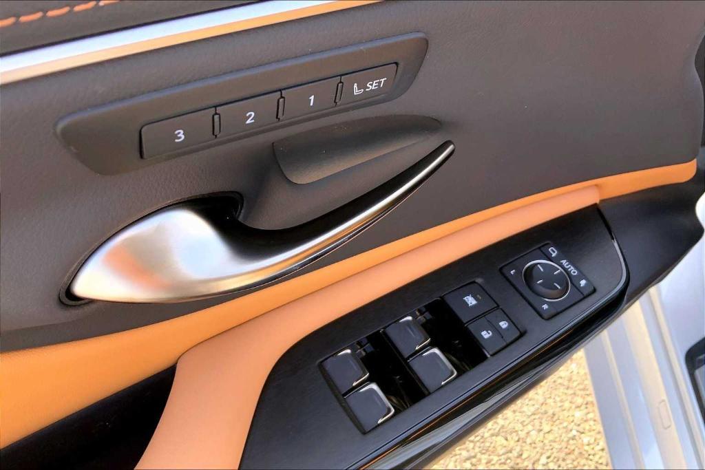 new 2025 Lexus ES 300h car, priced at $49,874