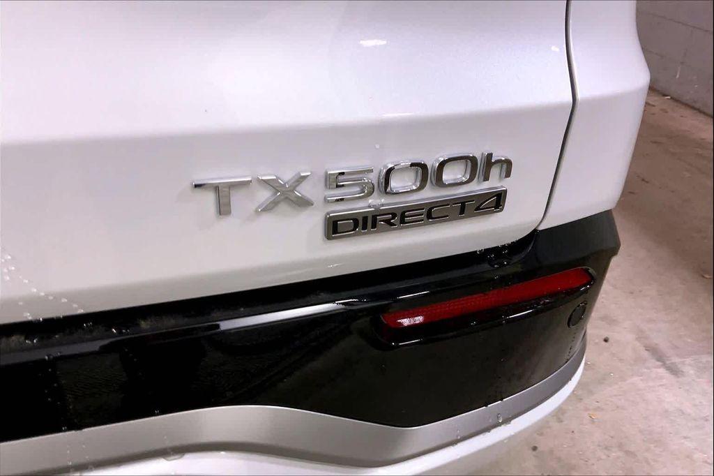 new 2026 Lexus TX 500h car, priced at $78,528