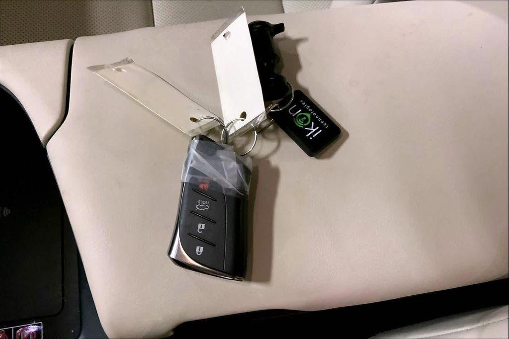 used 2024 Lexus ES 350 car, priced at $42,488