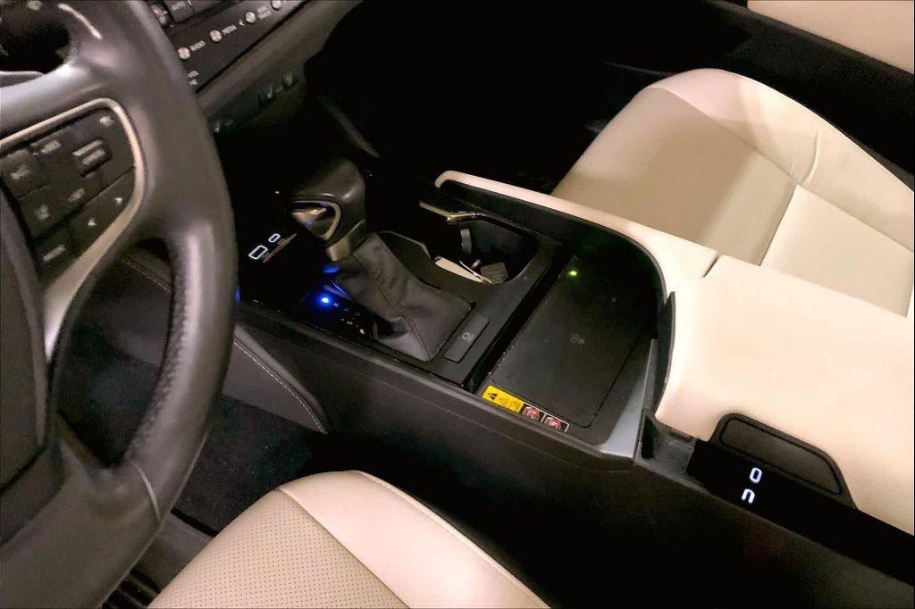 used 2024 Lexus ES 350 car, priced at $42,488