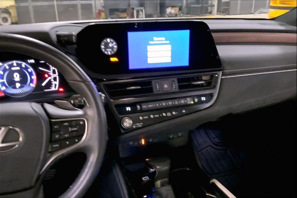 used 2024 Lexus ES 350 car, priced at $42,488
