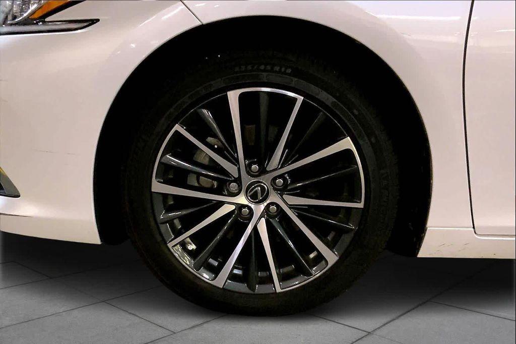 used 2024 Lexus ES 350 car, priced at $42,488