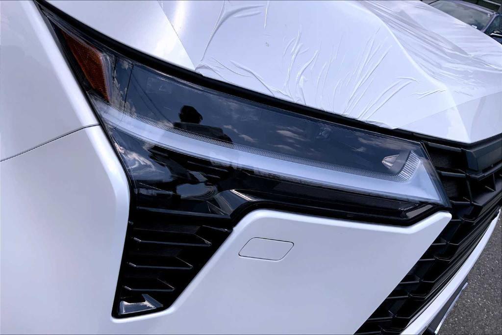 new 2025 Lexus GX 550 car, priced at $85,059