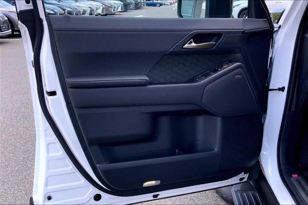 new 2025 Lexus GX 550 car, priced at $85,059