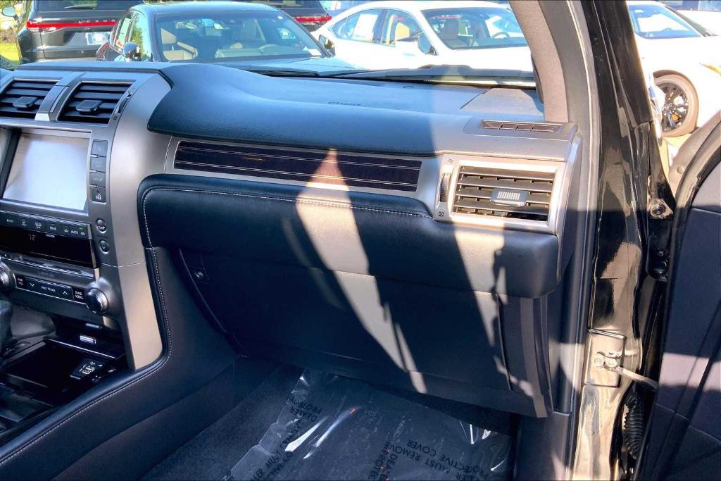 used 2020 Lexus GX 460 car, priced at $29,988