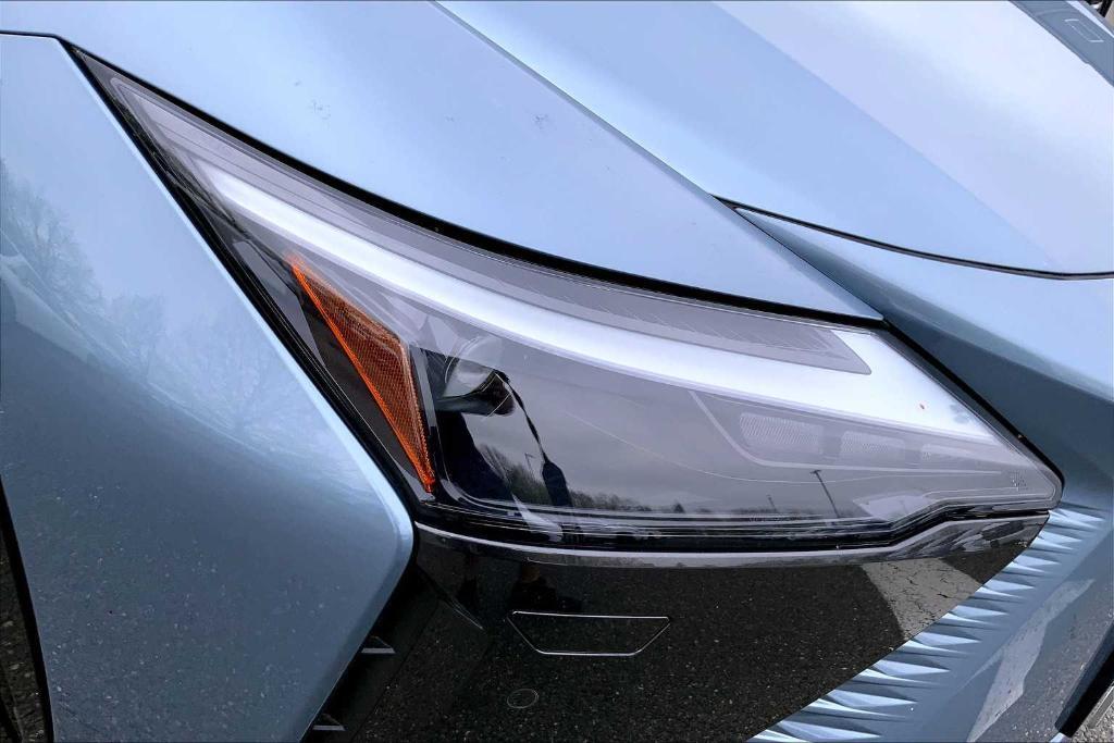 new 2025 Lexus RZ 450e car, priced at $55,805