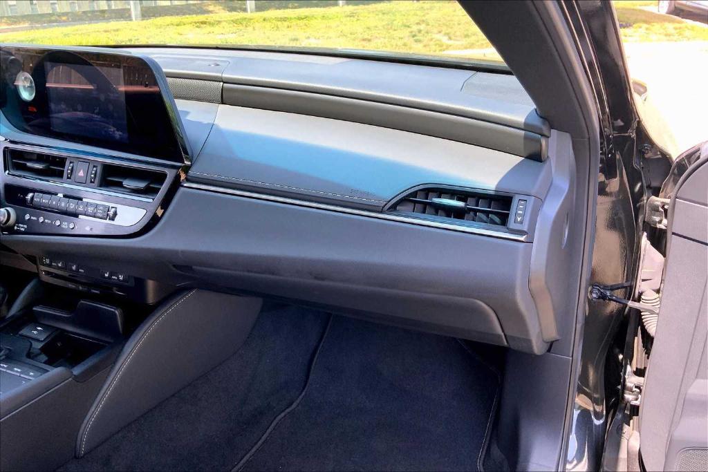 used 2022 Lexus ES 250 car, priced at $34,988