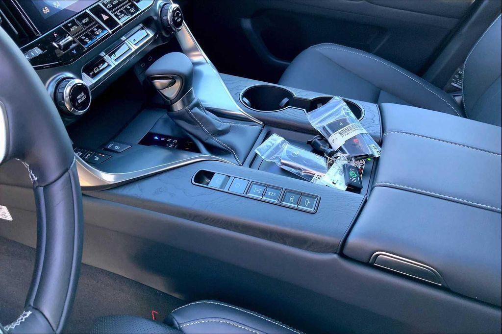 new 2025 Lexus LX 600 car, priced at $117,083