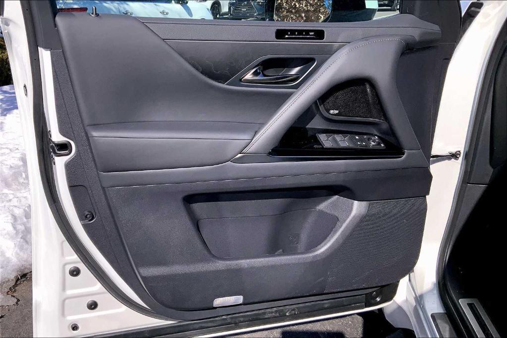 new 2025 Lexus LX 600 car, priced at $117,083