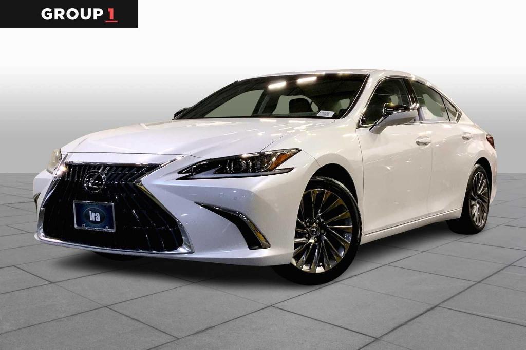 new 2025 Lexus ES 300h car, priced at $54,269