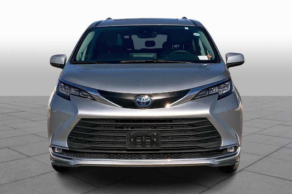 used 2021 Toyota Sienna car, priced at $40,988