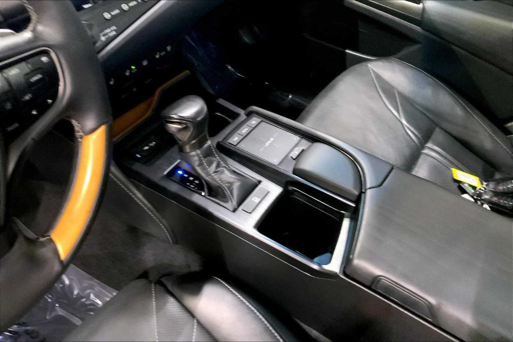 used 2019 Lexus ES 350 car, priced at $34,788