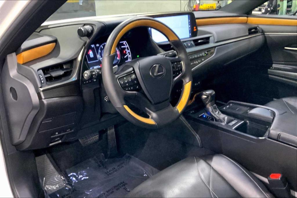 used 2019 Lexus ES 350 car, priced at $34,788