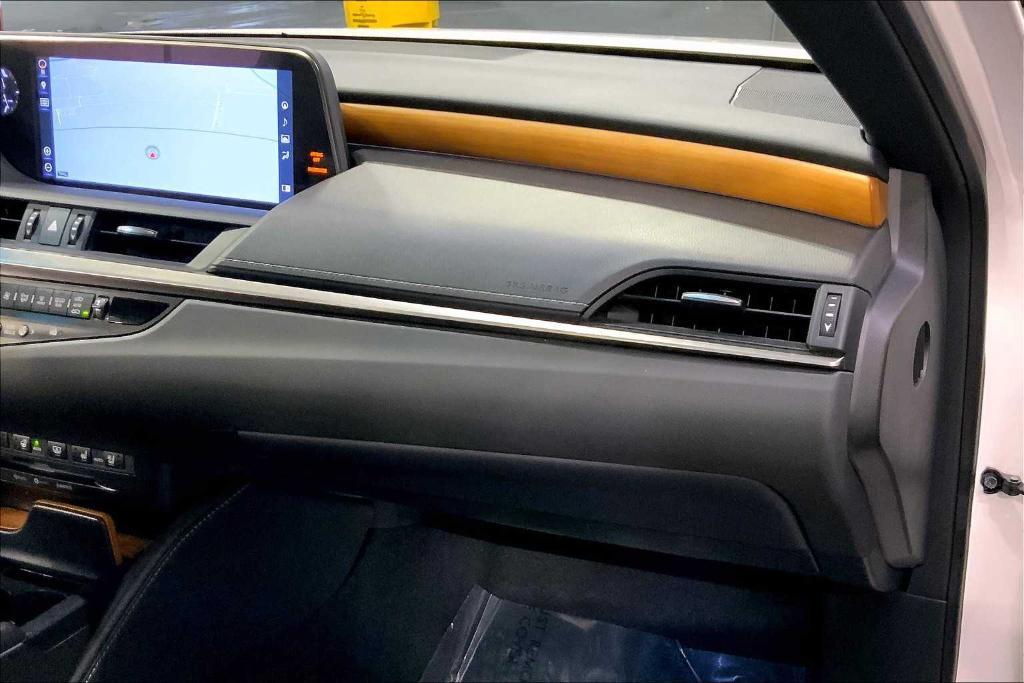 used 2019 Lexus ES 350 car, priced at $34,788