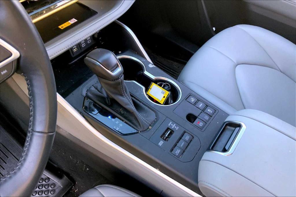 used 2023 Toyota Highlander car, priced at $37,988