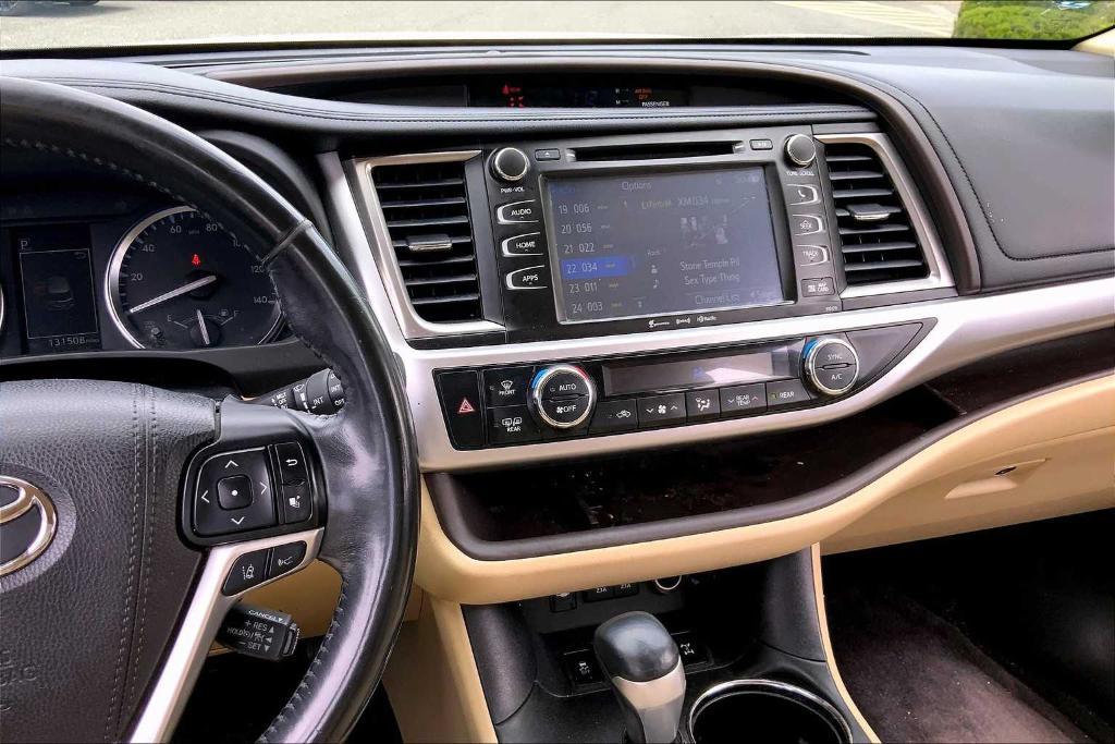 used 2017 Toyota Highlander car, priced at $18,988