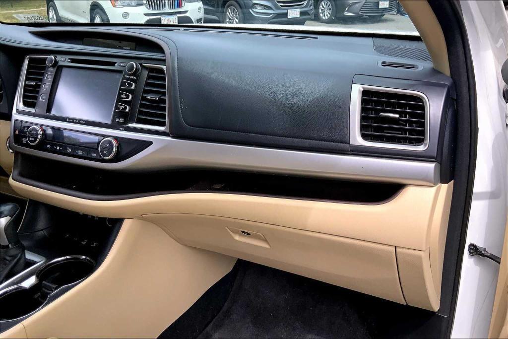 used 2017 Toyota Highlander car, priced at $18,988