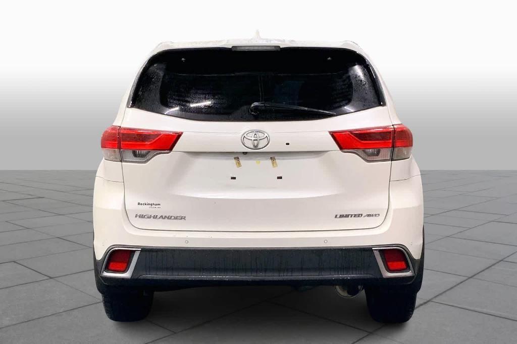 used 2019 Toyota Highlander car, priced at $25,988