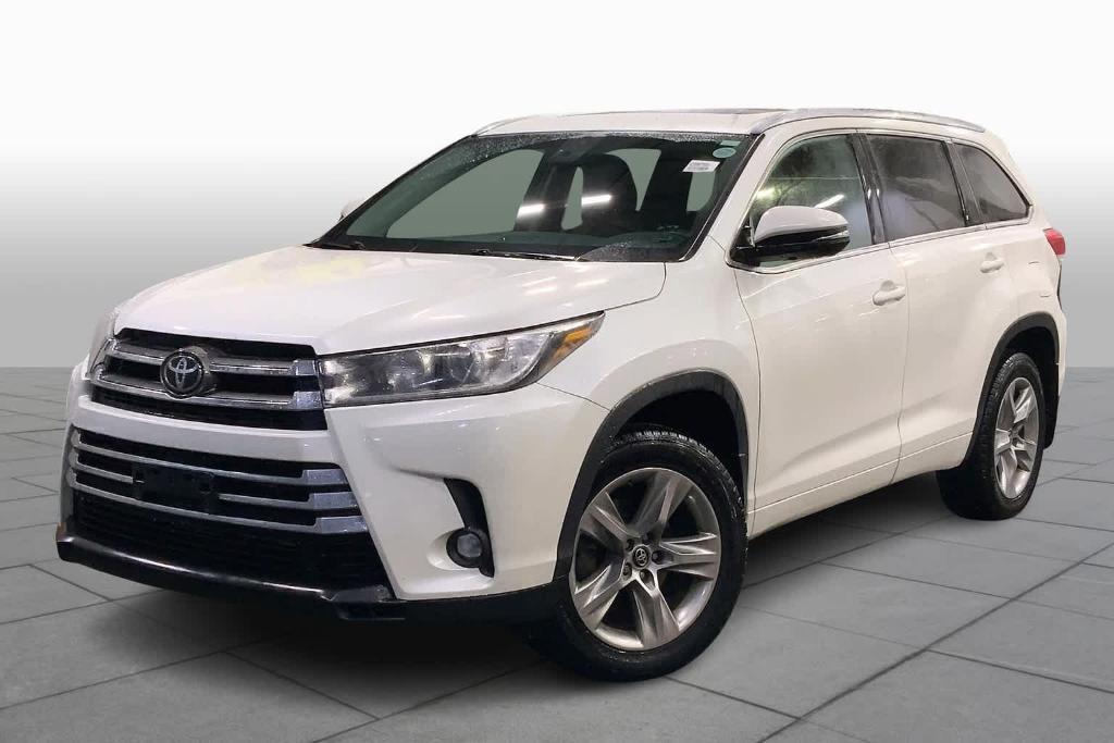 used 2019 Toyota Highlander car, priced at $25,988