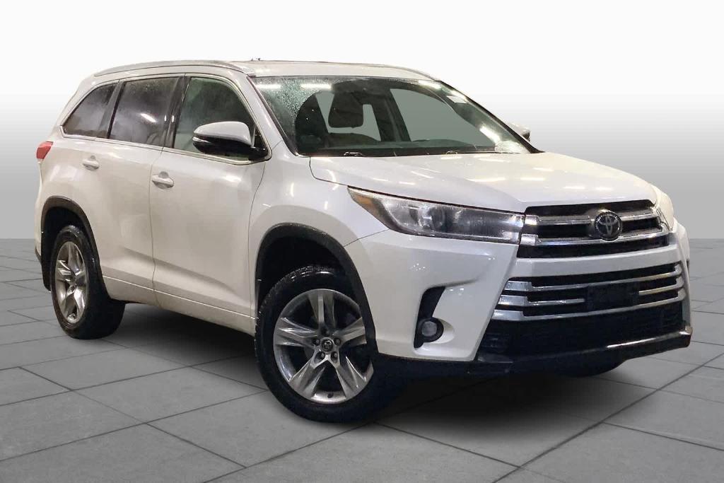 used 2019 Toyota Highlander car, priced at $25,988