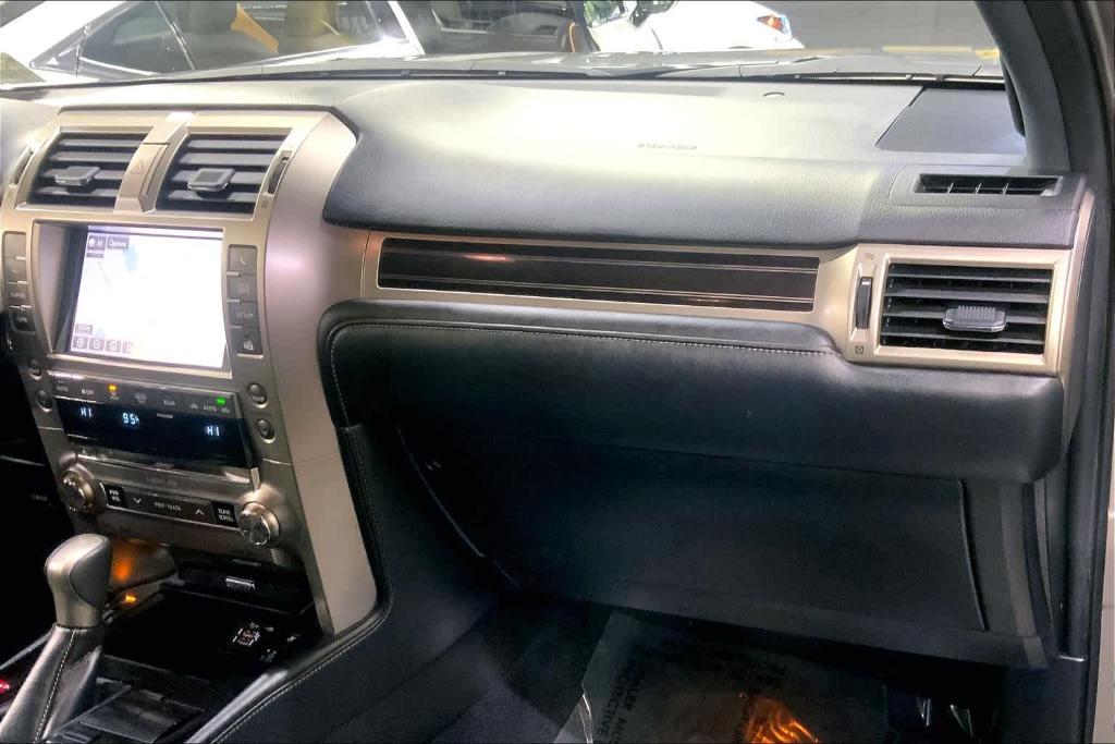 used 2021 Lexus GX 460 car, priced at $51,988