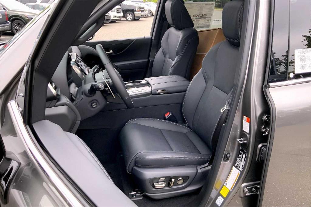new 2025 Lexus LX 600 car, priced at $117,178