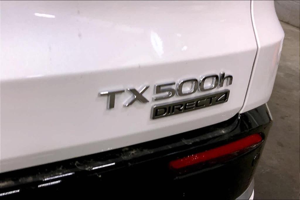 new 2025 Lexus TX 500h car, priced at $73,180