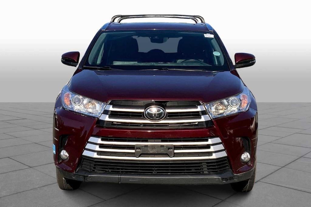 used 2018 Toyota Highlander car, priced at $27,988