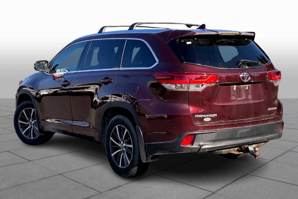 used 2018 Toyota Highlander car, priced at $27,988