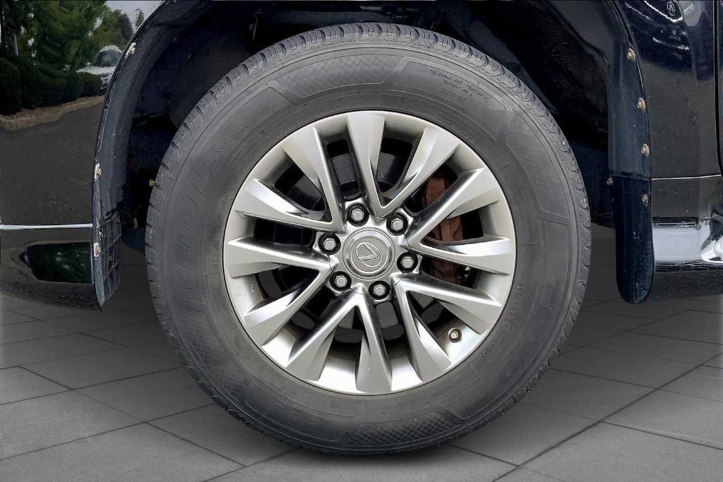 used 2018 Lexus GX 460 car, priced at $37,988