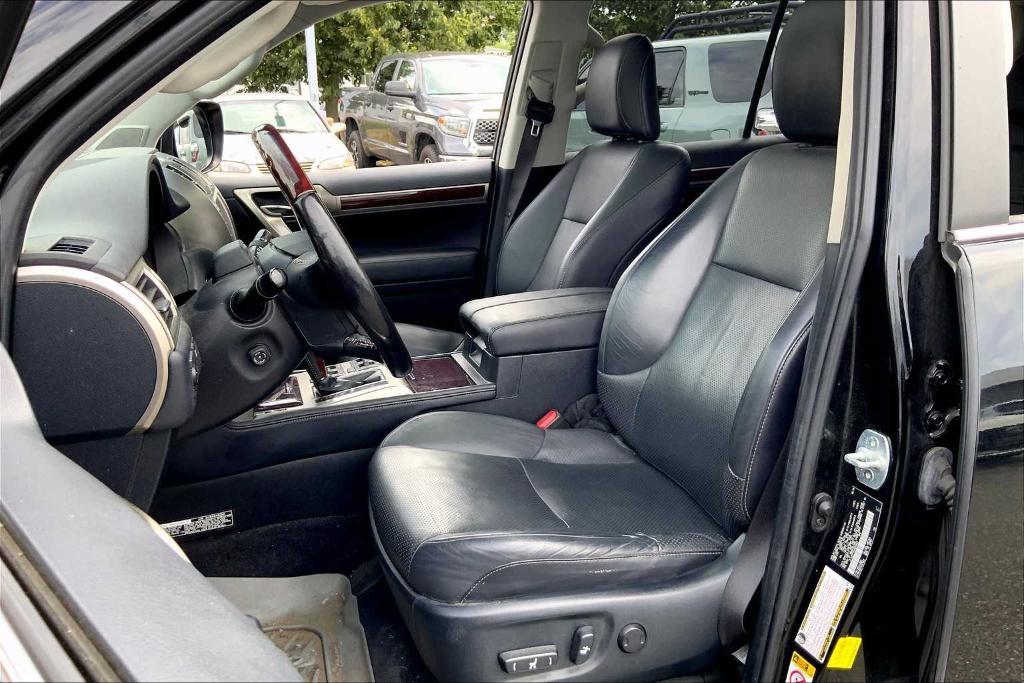 used 2018 Lexus GX 460 car, priced at $37,988