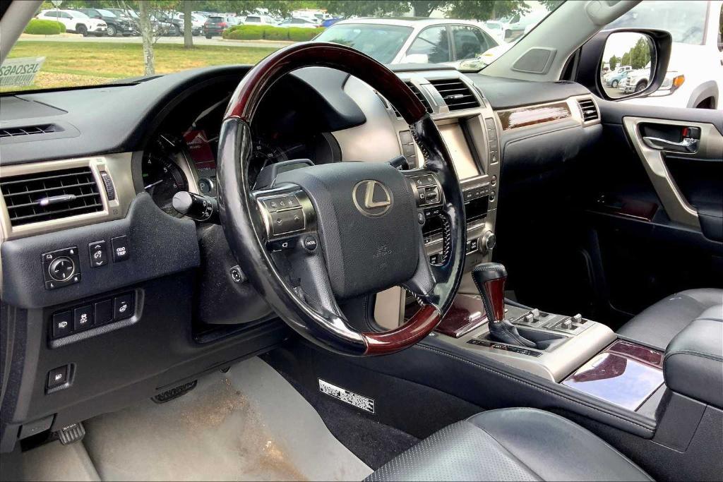 used 2018 Lexus GX 460 car, priced at $37,988