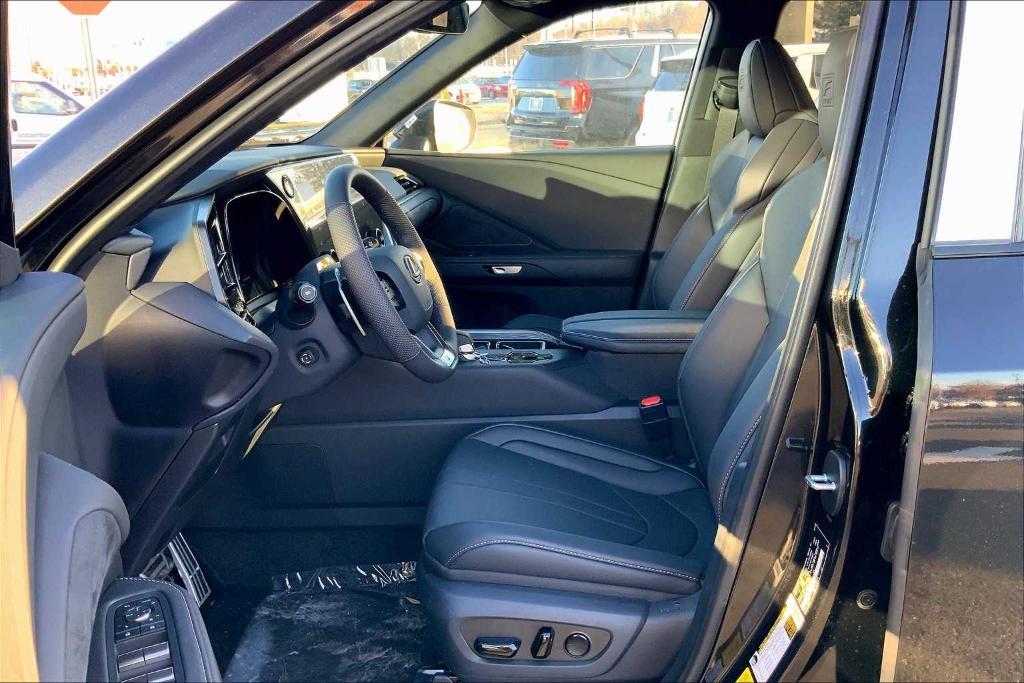 new 2025 Lexus TX 500h car, priced at $73,285