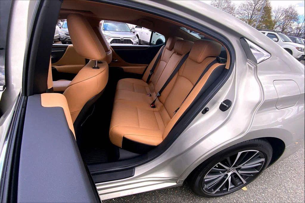 used 2025 Lexus ES 350 car, priced at $46,988