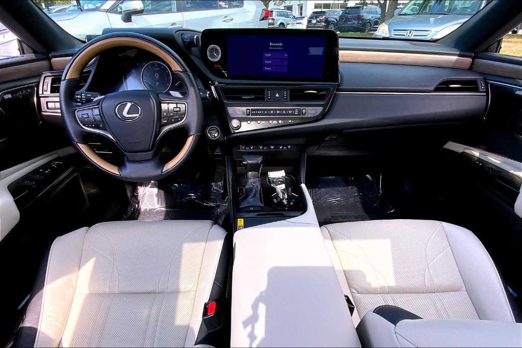 used 2025 Lexus ES 350 car, priced at $53,488