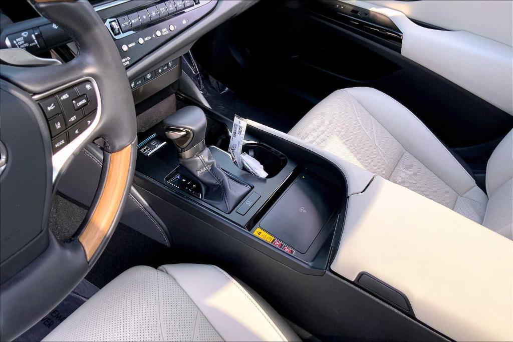 used 2025 Lexus ES 350 car, priced at $53,488