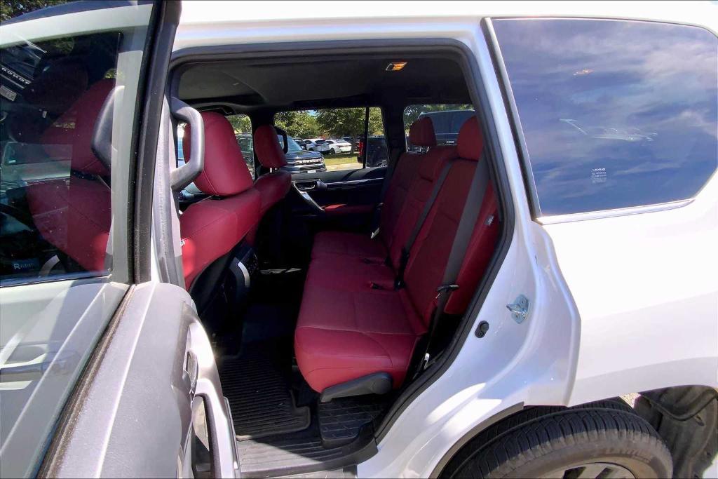 used 2023 Lexus GX 460 car, priced at $58,988