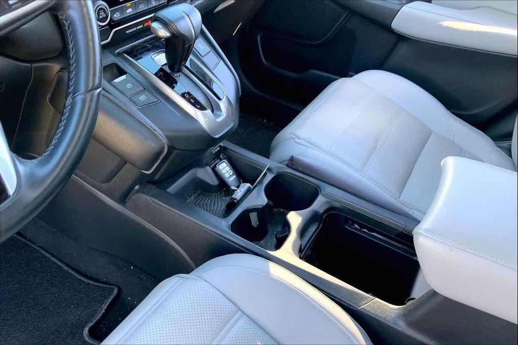 used 2017 Honda CR-V car, priced at $22,488