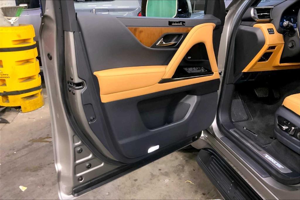 new 2025 Lexus LX 600 car, priced at $116,274