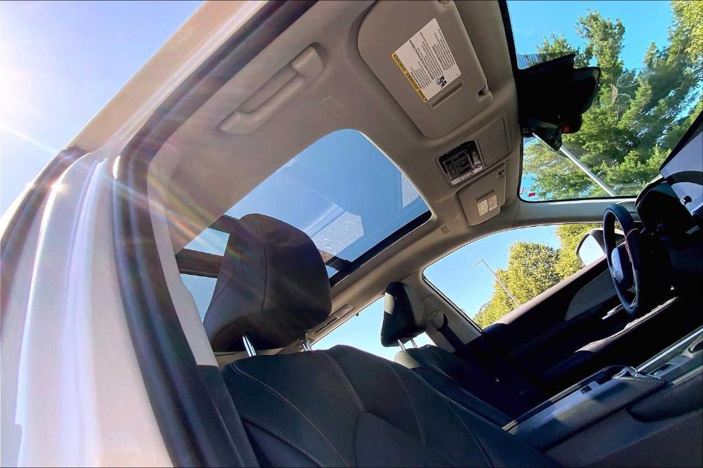 used 2024 Toyota Grand Highlander car, priced at $51,488