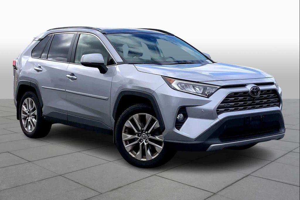 used 2019 Toyota RAV4 car, priced at $22,988