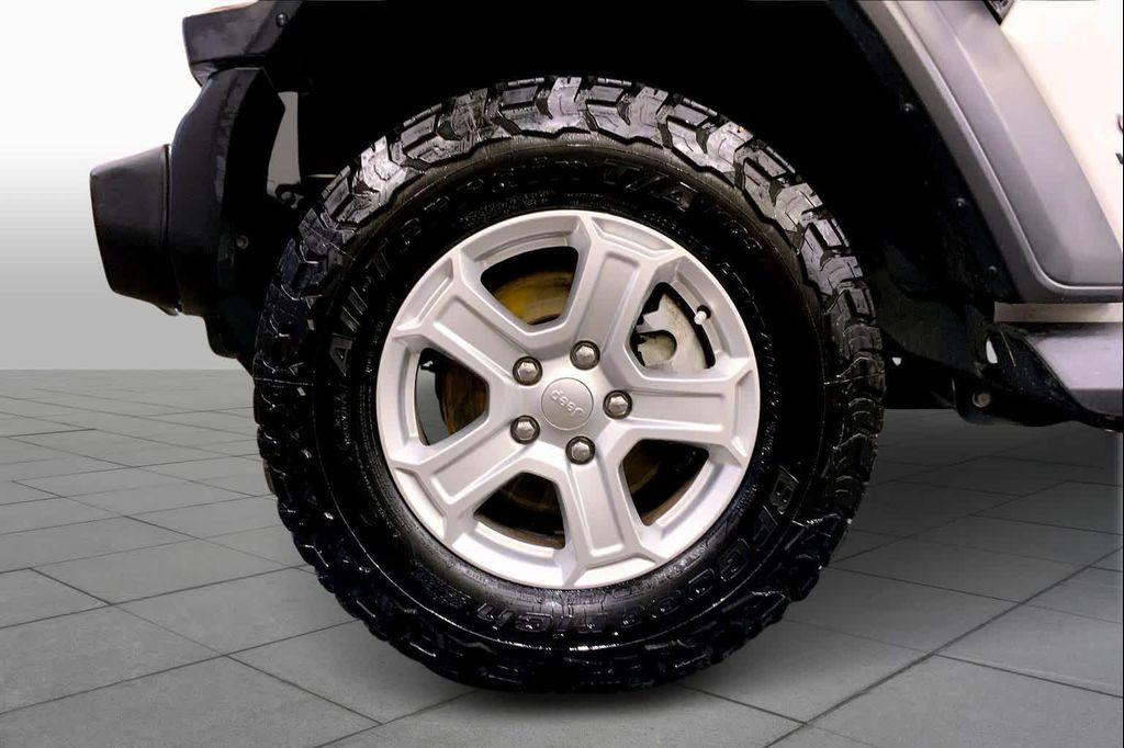 used 2018 Jeep Wrangler Unlimited car, priced at $16,488